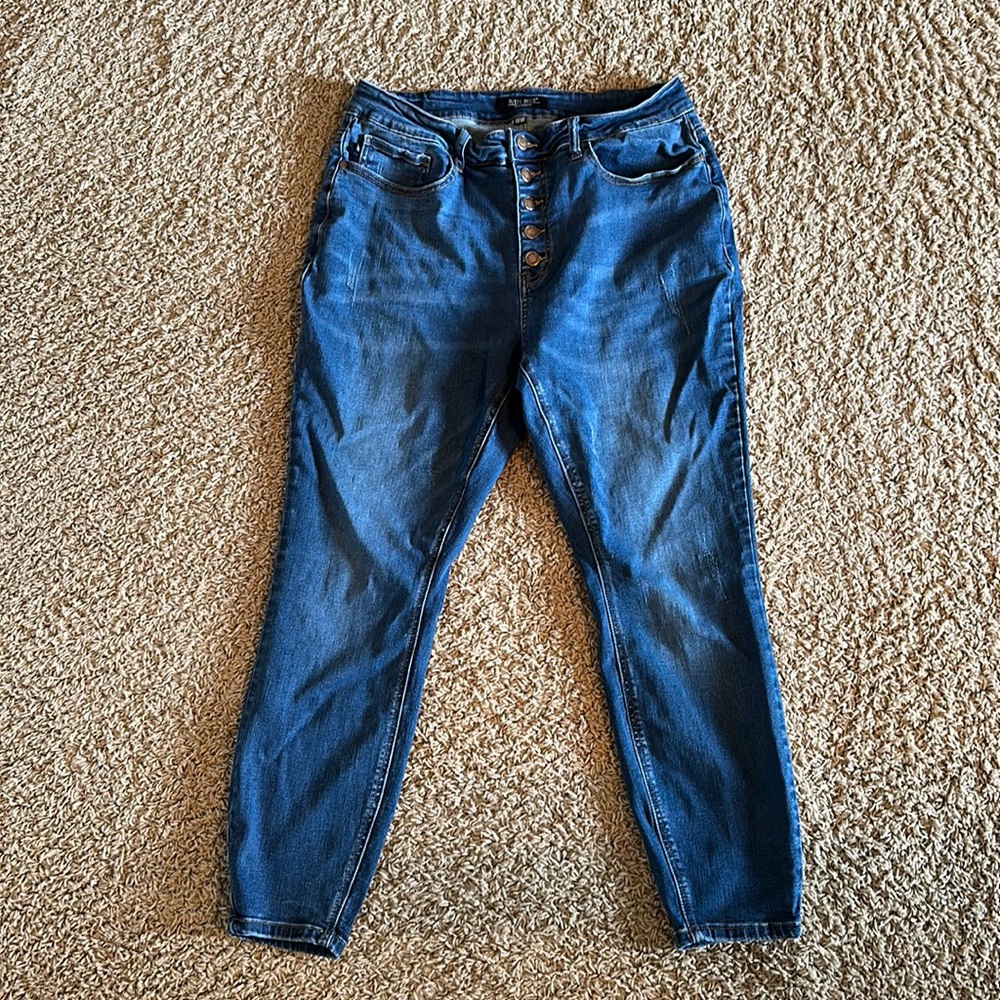 Judy Blue women’s jeans